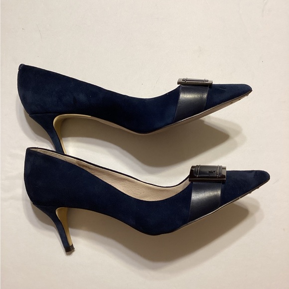 Elegant Navy Blue Women's Shoes - Picture 4 of 11